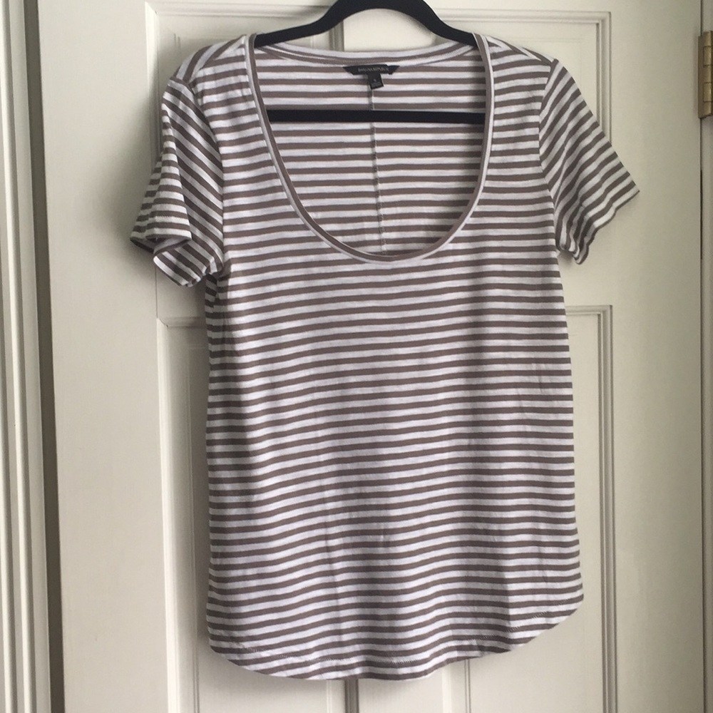 BANANA REPUBLIC STRIPED SHIRTTAIL T-SHIRT
